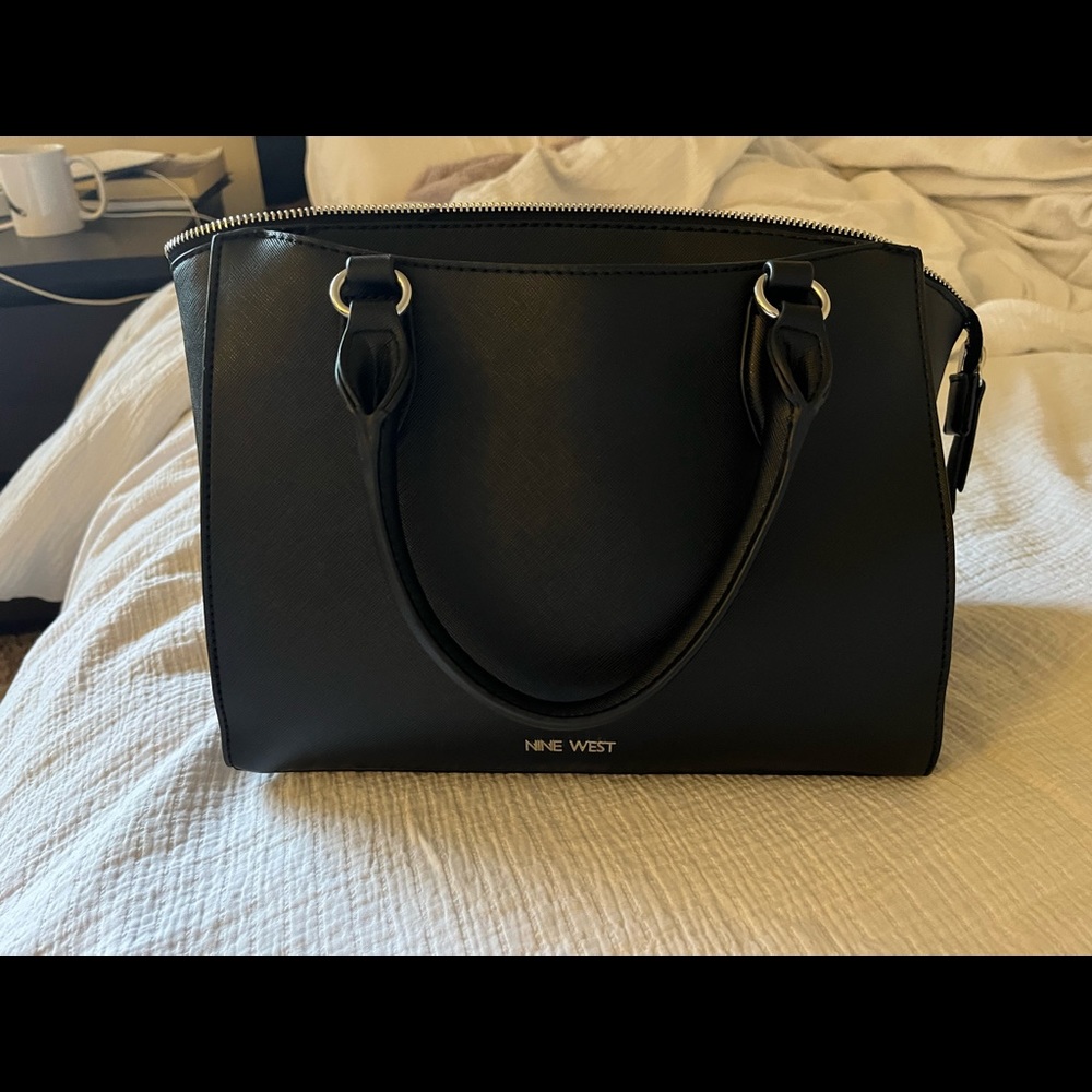 Women’s Nine West Handbag